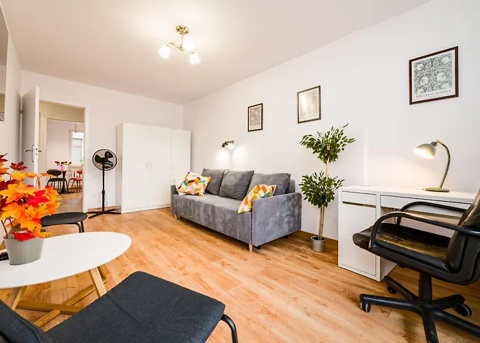 Old Town Square - Balcony, Location - By Rentujemy Apartment *