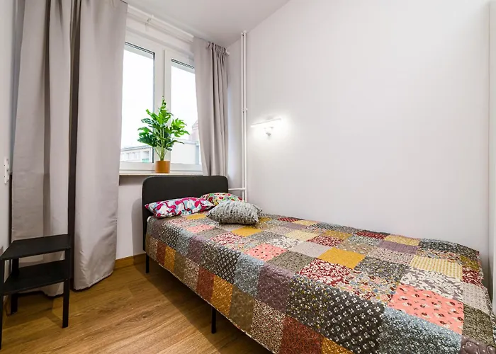 Old Town Square - Balcony, Location - By Rentujemy Apartment Wroclaw