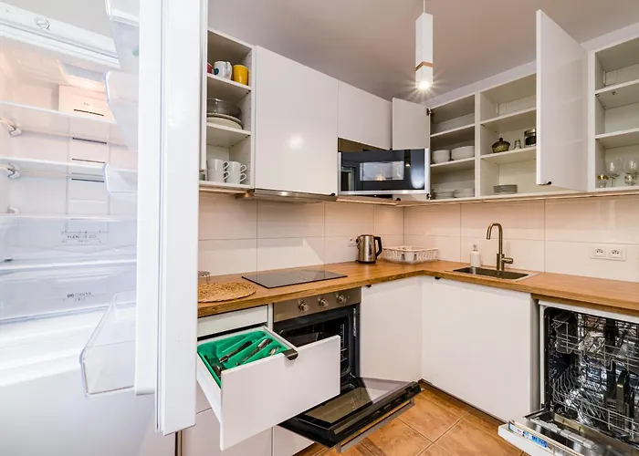 Old Town Square - Balcony, Location - By Rentujemy Apartment *